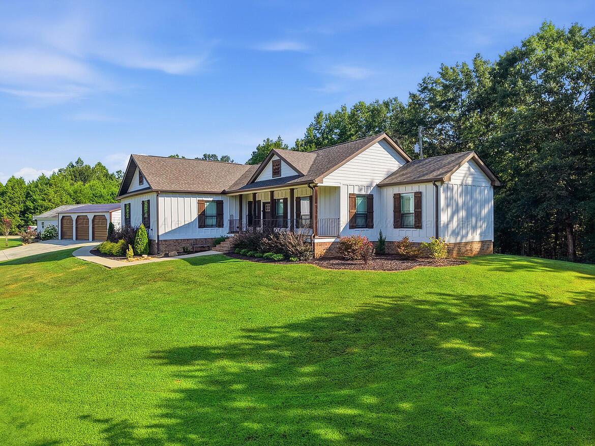 1030 Golf Road Jasper, AL 35504 - Photo 9 of 48 Gallery Image 9