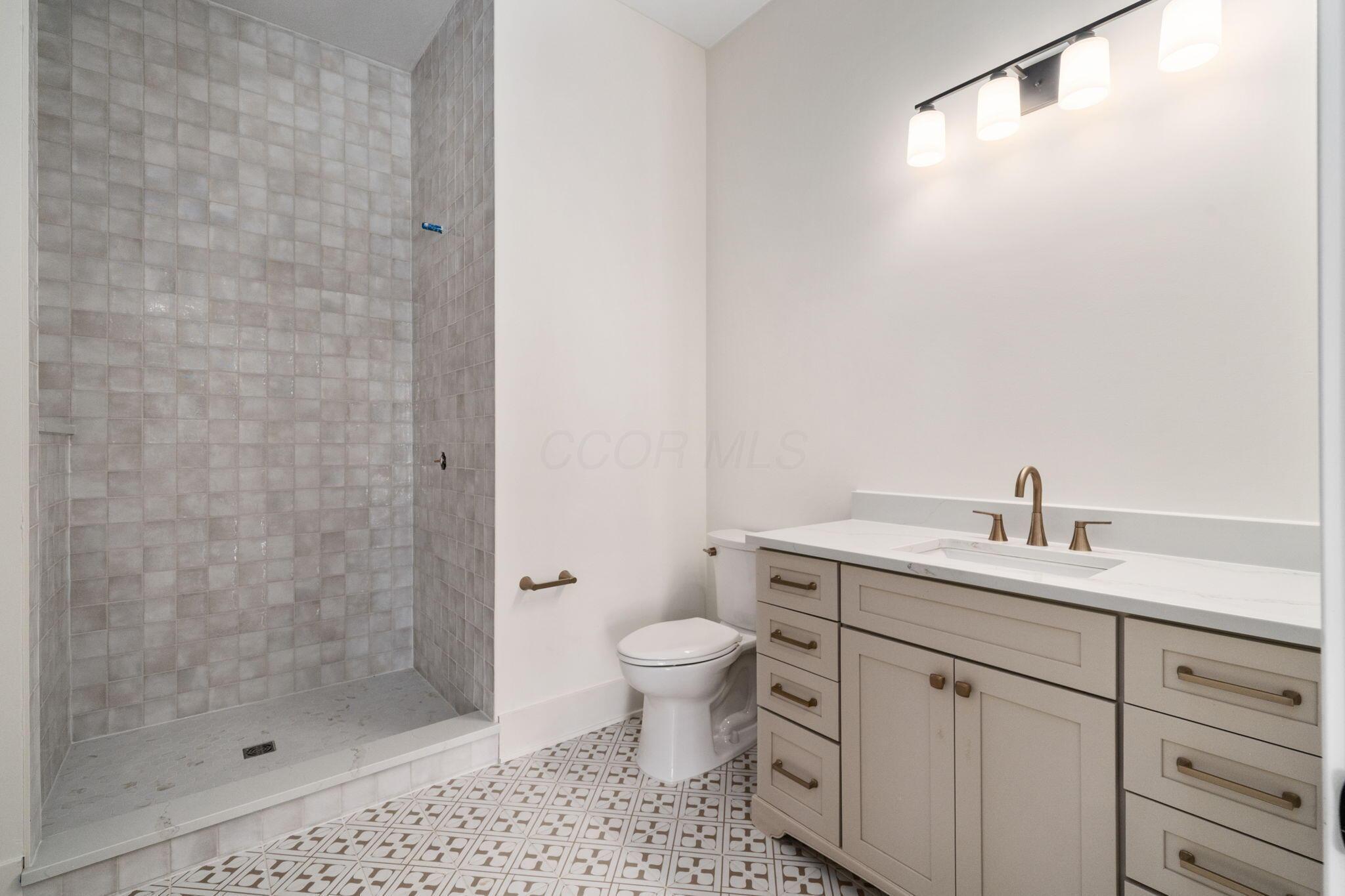 2105 Liberty Road Powell, OH 43065 - Photo 21 of 66 Flex Room ensuite