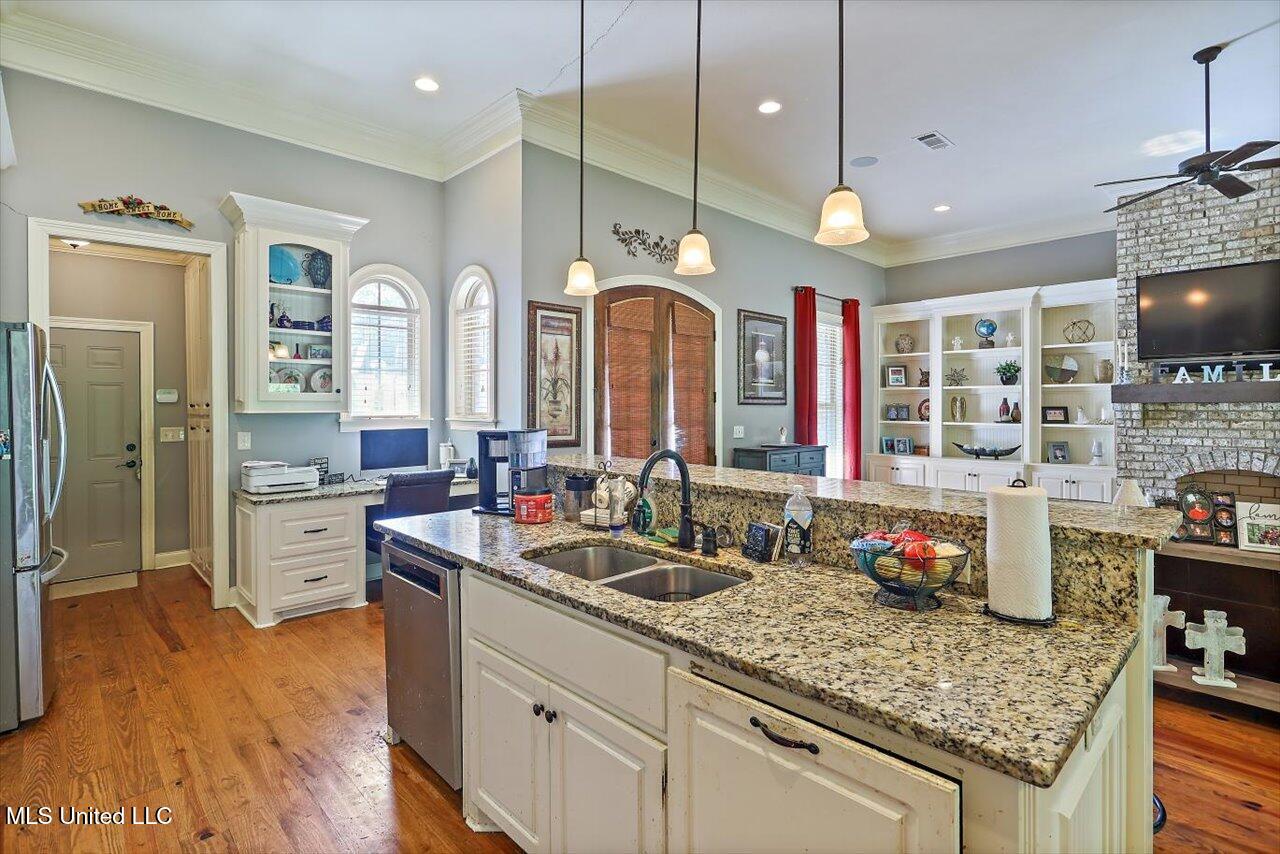 131 Caledonian Boulevard Brandon, MS 39047 - Photo 11 of 33 11-131 Caledonian Blvd