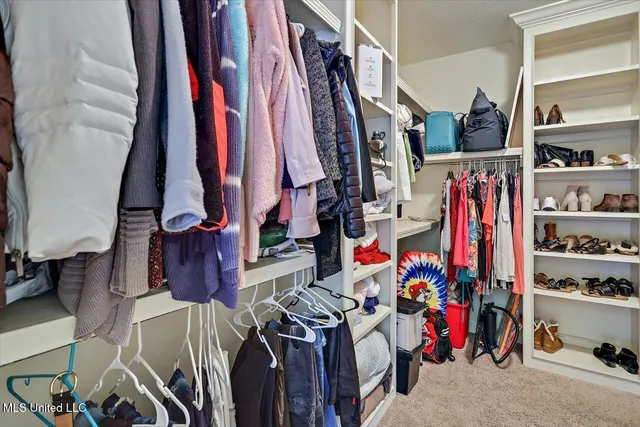 $319,900 | 131 Caledonian Boulevard, Brandon, MS 39047