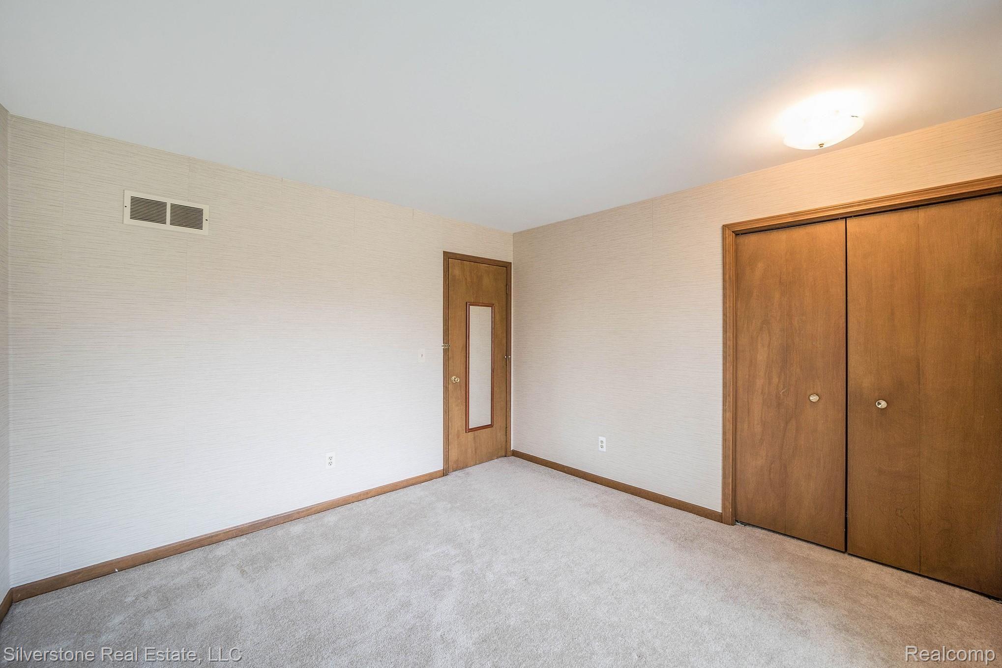 873 North Adams Road Rochester, MI 48309 - Photo 30 of 37 017A8840.jpg