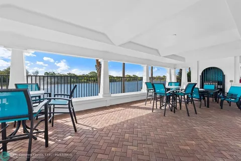 $319,000 | 580 Pacific Grove Drive, Unit 3, West Palm Beach, FL 33401