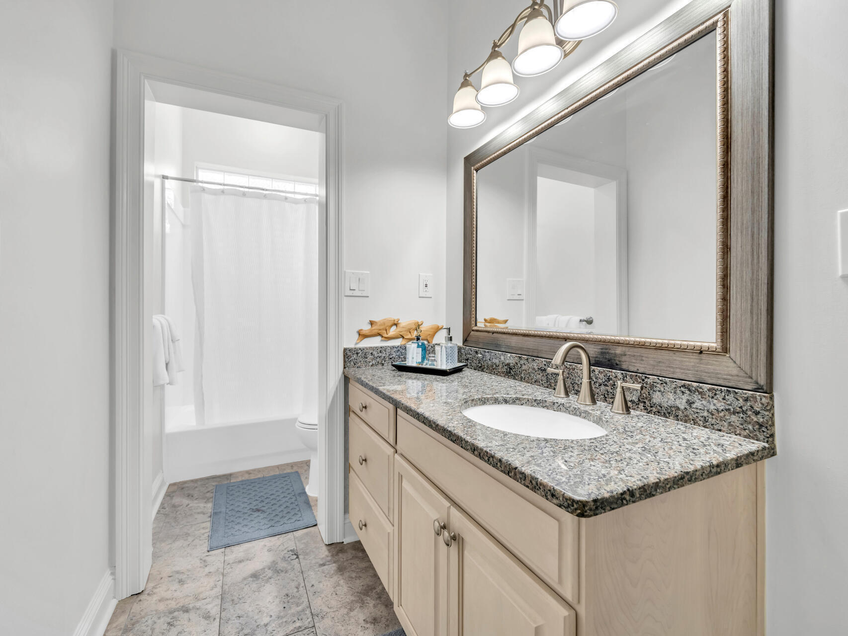 4657 Destiny Way Destin, FL 32541 - Photo 11 of 93 4657 Destiny Way Destin FL 32541 USA-054