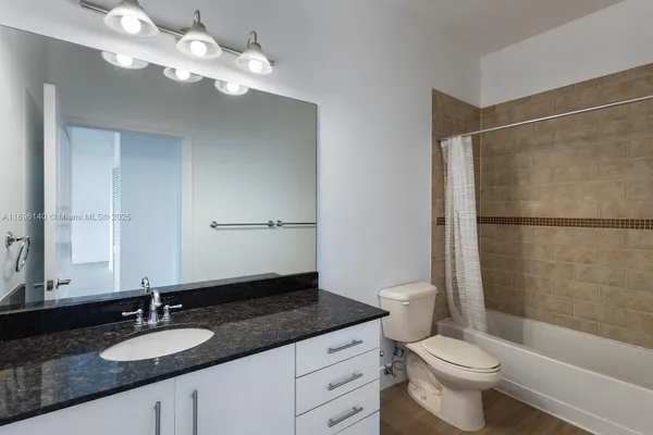 $445,000 | 7350 Southwest 89th Street, Unit 514S, Miami, FL 33156