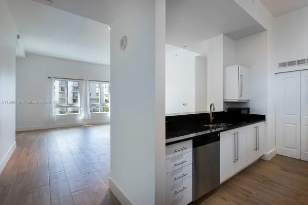 $445,000 | 7350 Southwest 89th Street, Unit 514S, Miami, FL 33156