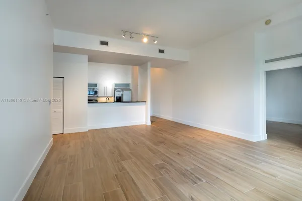 $445,000 | 7350 Southwest 89th Street, Unit 514S, Miami, FL 33156