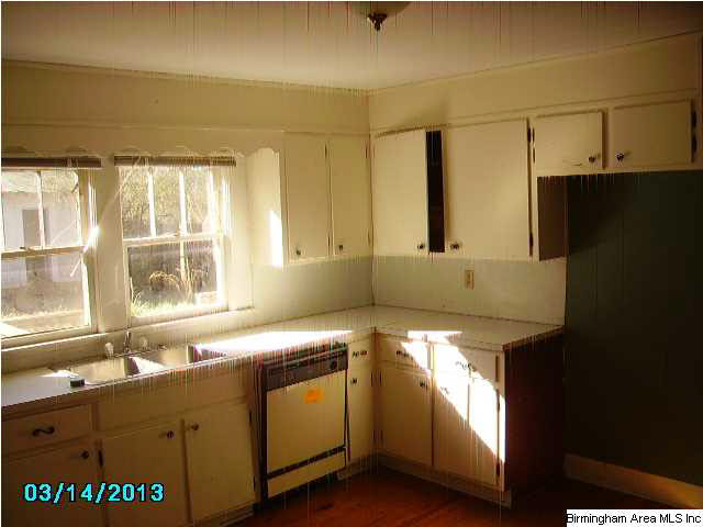 1306 Sparks Gap Road Bessemer, AL 35020 - Photo 5 of 14