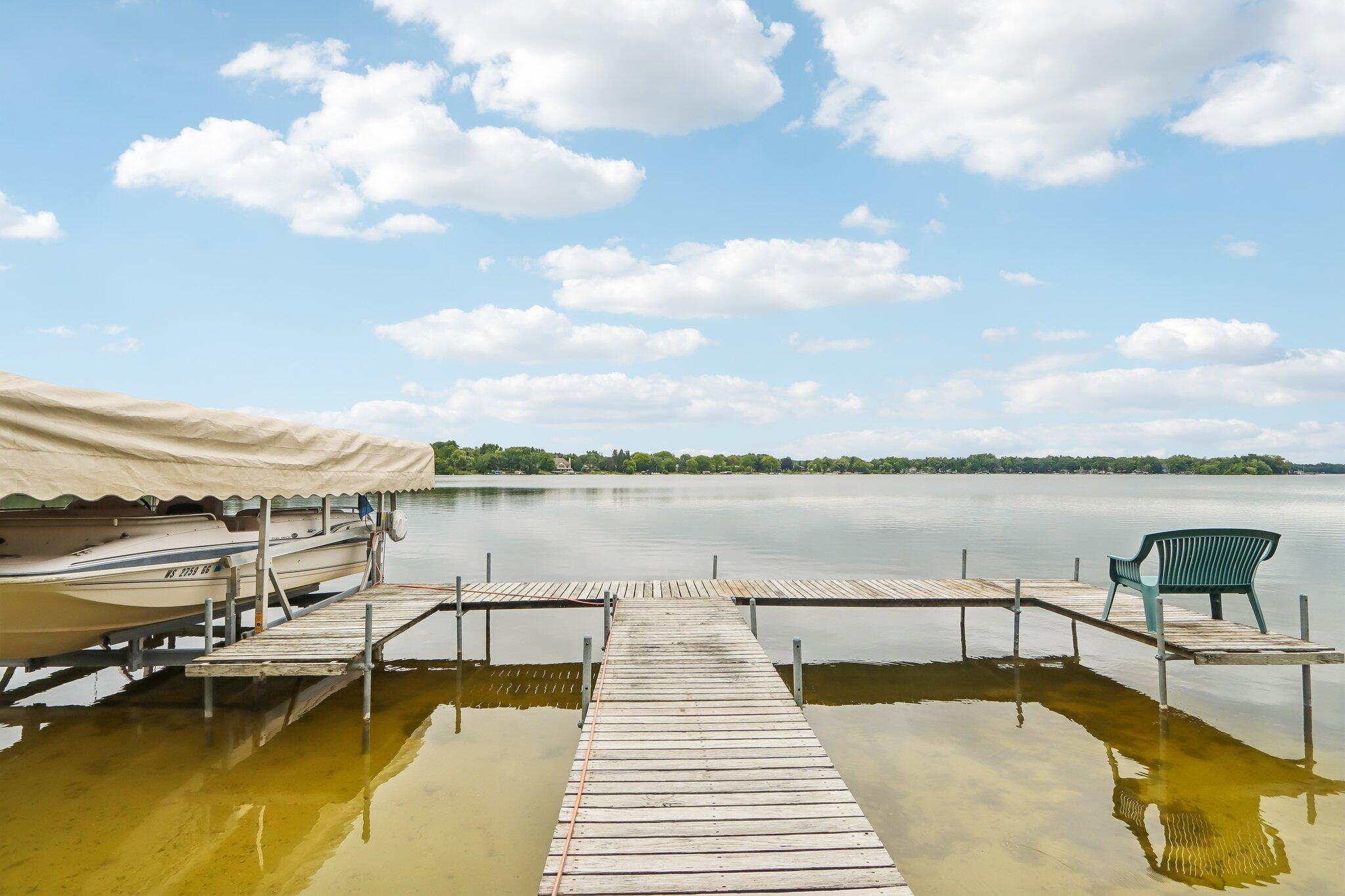 W322N6797 Wildwood Point Road Merton, WI 53029 - Photo 55 of 75 Great pier space for your boats!