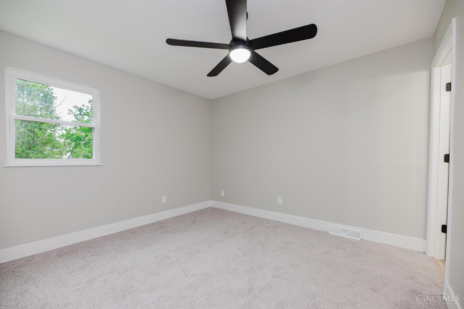 1453 Rambler Place Cincinnati, OH 45231 - Photo 17 of 45 Gallery Image 17