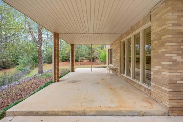 a view of front door of house
