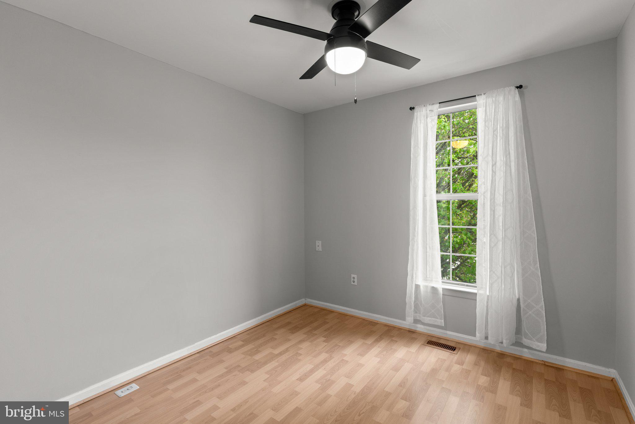 4406 Silver Teal Road Baltimore, MD 21236 - Photo 16 of 30 Bedroom Three w/ fresh paint