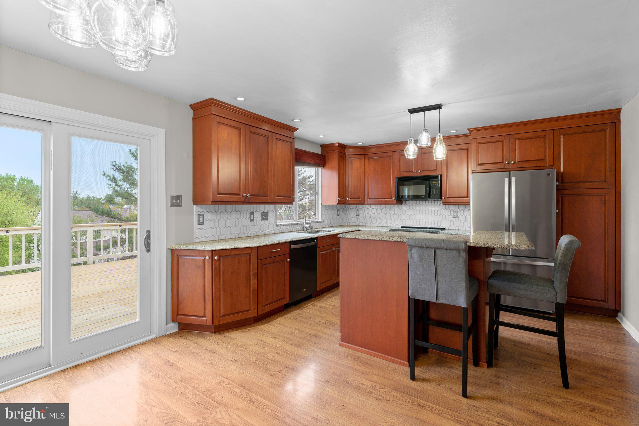 4406 Silver Teal Road Baltimore, MD 21236 - Photo 5 of 30 Eat in Kitchen