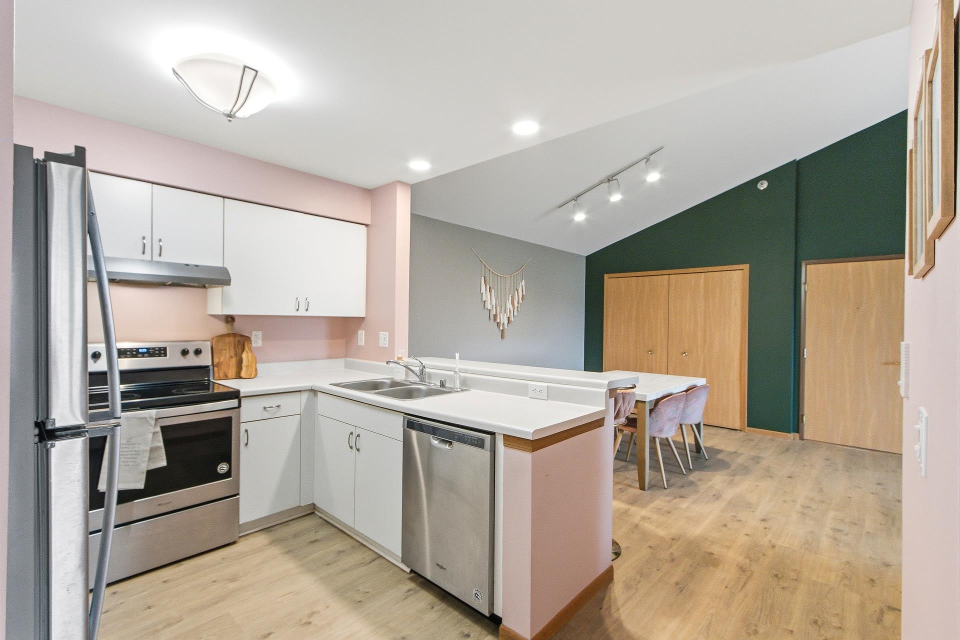203 Kearney Way, Unit 304 Waunakee, WI 53597 - Photo 22 of 49