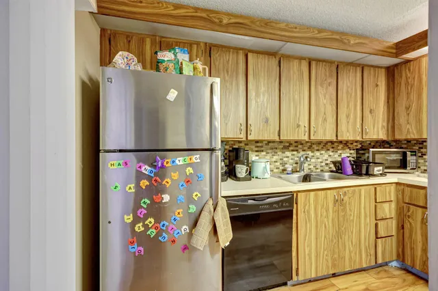 $257,000 | 5852 Southeast Riverboat Drive, Unit 321, Stuart, FL 34997