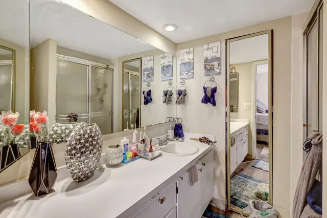 $257,000 | 5852 Southeast Riverboat Drive, Unit 321, Stuart, FL 34997