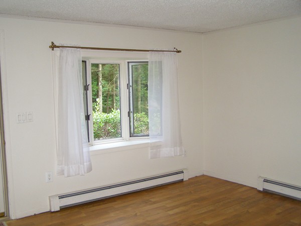 43 Underwood Road Hubbardston, MA 01452 - Photo 7 of 23 Gallery Image 7