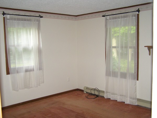 43 Underwood Road Hubbardston, MA 01452 - Photo 8 of 23 Gallery Image 8