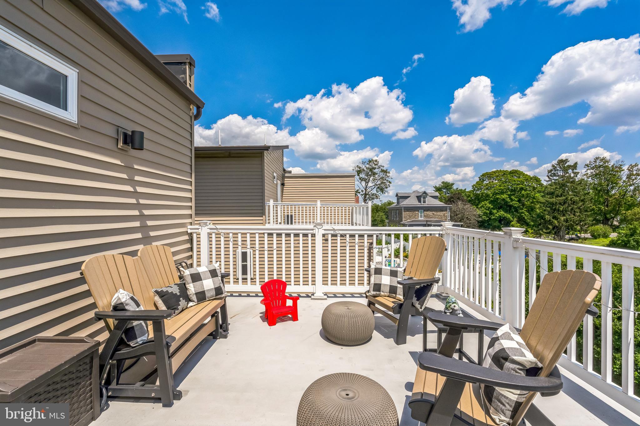 7354 Ridge Avenue, Unit 6 Philadelphia, PA 19128 - Photo 25 of 29 Primary suite deck (3rd floor)