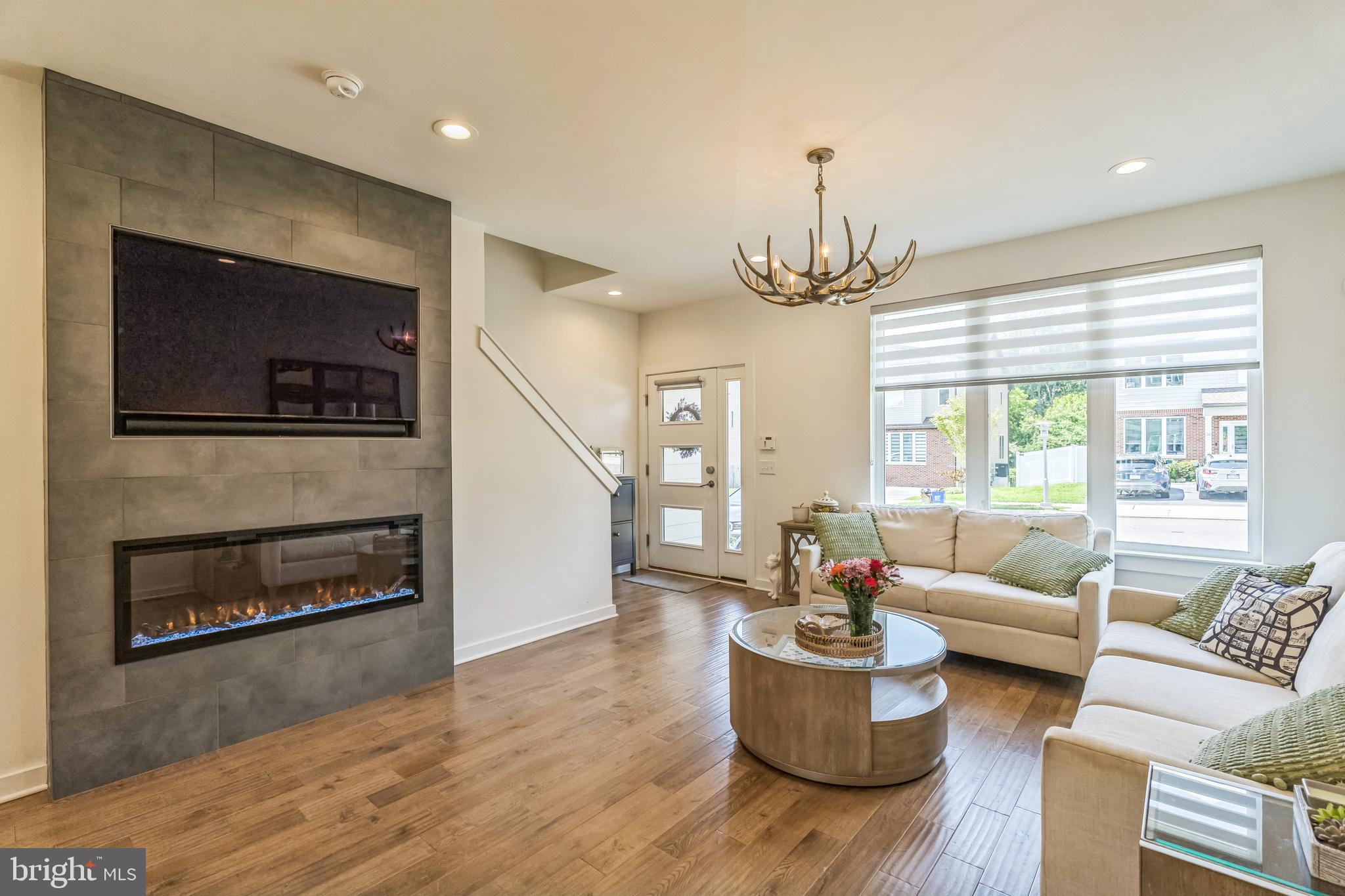 7354 Ridge Avenue, Unit 6 Philadelphia, PA 19128 - Photo 3 of 29 Gallery Image 3