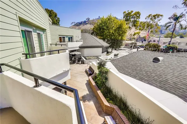 a view of house with a outdoor space
