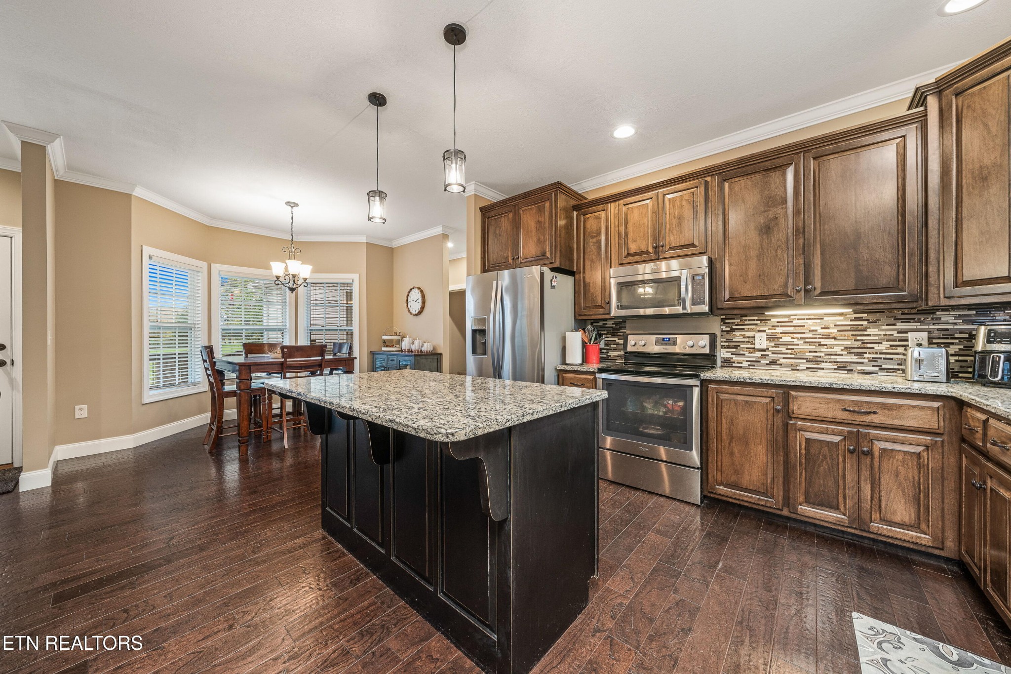 148 Hailey Ridge Lane Gainesboro, TN 38562 - Photo 12 of 46