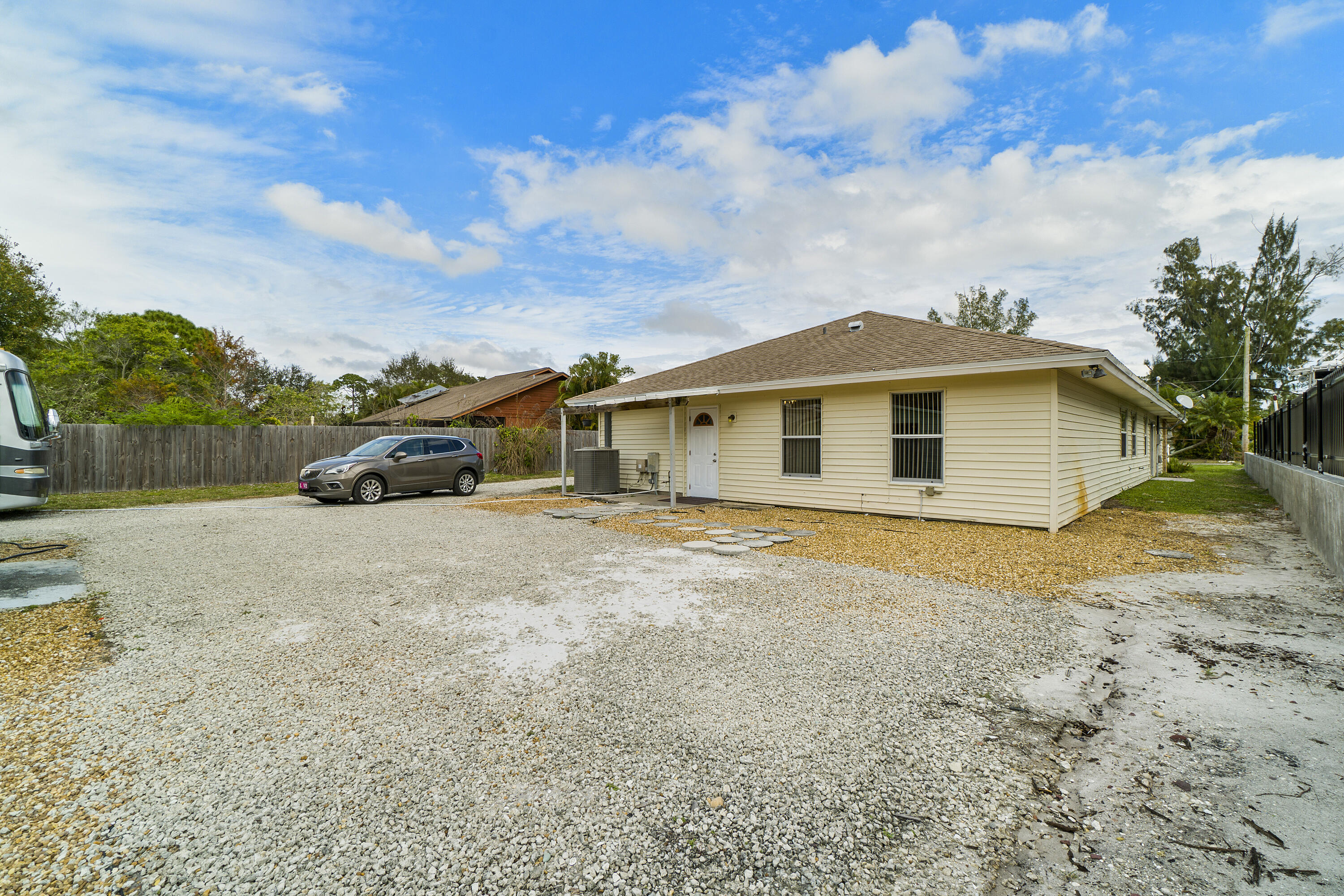 5199 1st Road Lake Worth, FL 33467 - Photo 6 of 35 Rear of Home