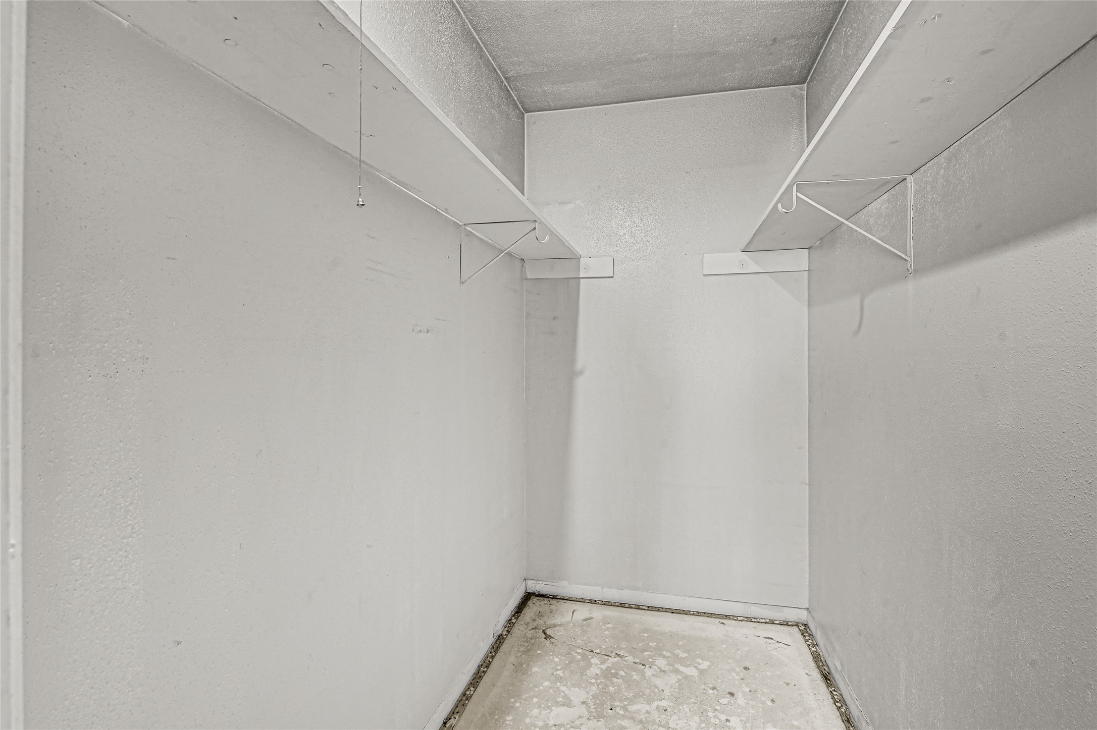 11550 Chimney Rock Road, Unit 232 Houston, TX 77035 - Photo 21 of 30 a view of small space