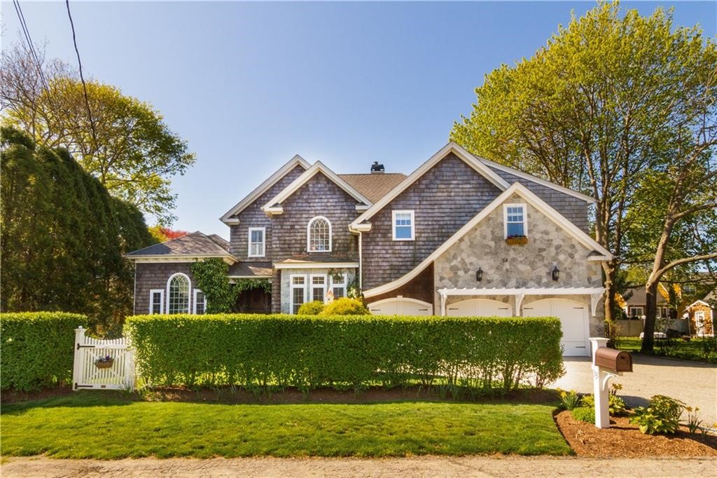 33 Whittier Road Jamestown, RI 02835 - Photo 3 of 49 Gallery Image 3