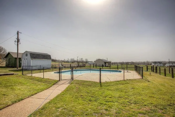 $3,400 | 1021 Dominque Drive, Weatherford, TX 76087