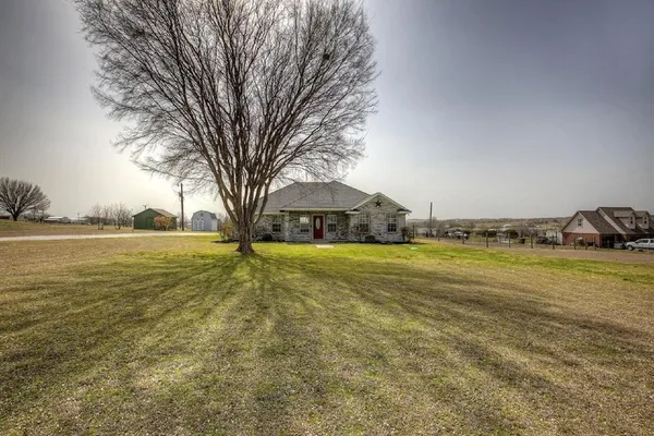 $3,400 | 1021 Dominque Drive, Weatherford, TX 76087