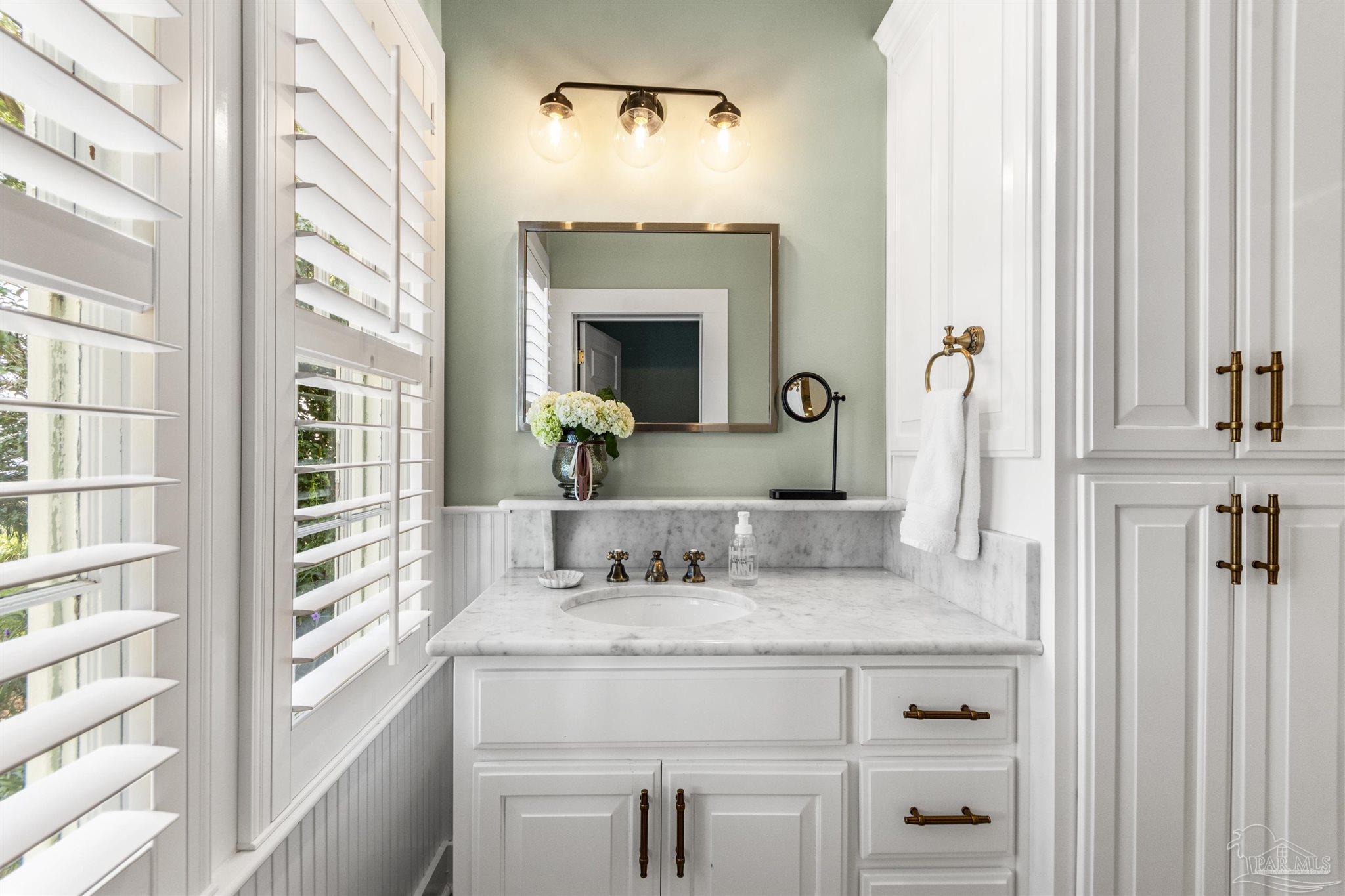 14895 Innerarity Point Road Pensacola, FL 32507 - Photo 27 of 71 Gallery Image 27