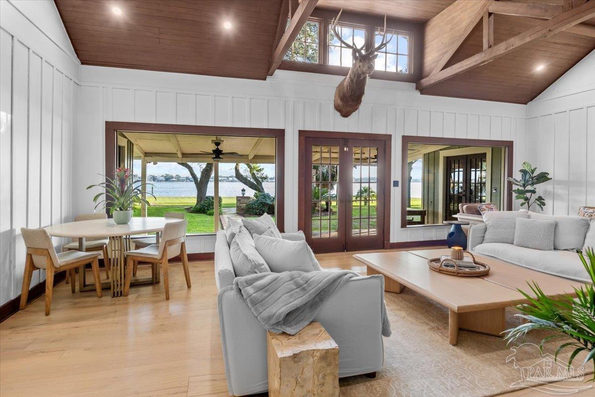14895 Innerarity Point Road Pensacola, FL 32507 - Photo 9 of 71 Gallery Image 9