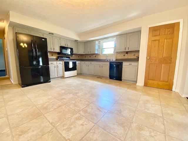 4455 Mumper Road Springfield, OH 45502 - Photo 6 of 27 Gallery Image 6