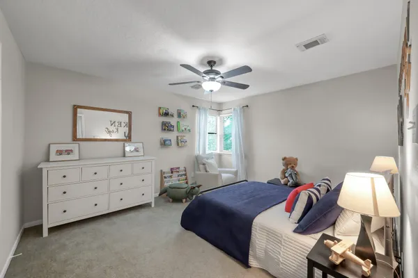 $725,000 | 94 North Cochrans Green Circle, The Woodlands, TX 77381