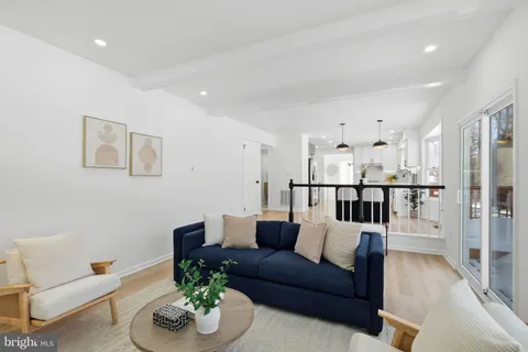 $1,125,000 | 14990 DuFief Drive, Gaithersburg, MD 20878