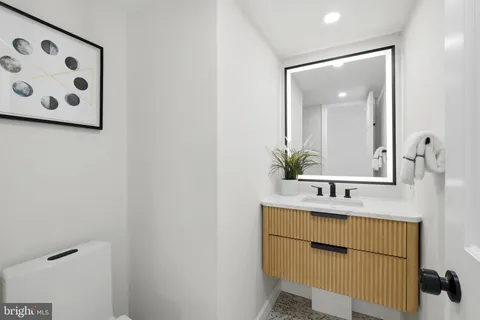 $1,125,000 | 14990 DuFief Drive, Gaithersburg, MD 20878