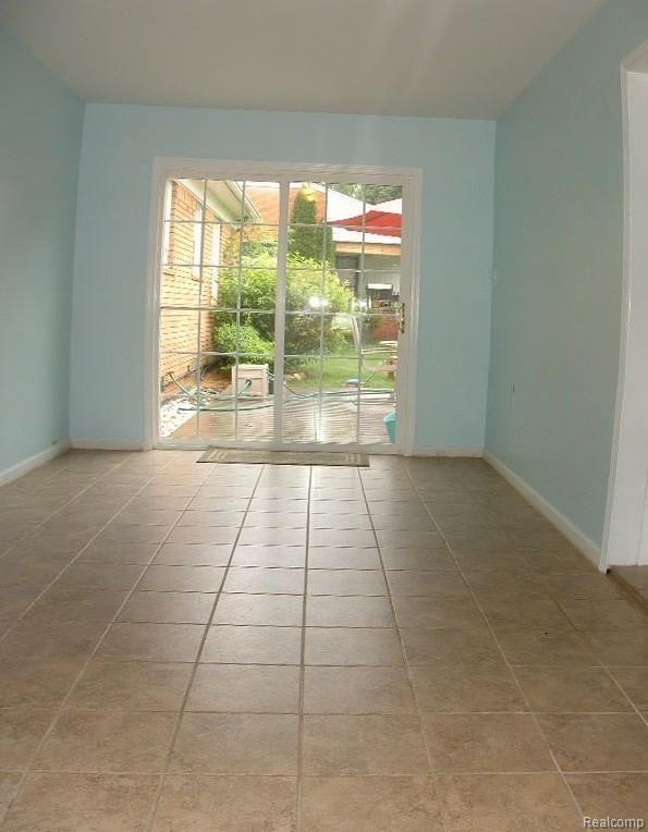 23110 Power Road Farmington, MI 48336 - Photo 9 of 26 Mud Room.jpg