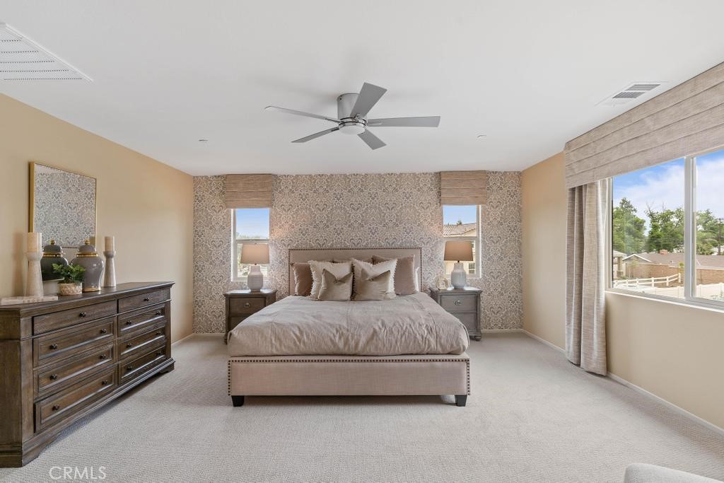 1762 Parkplace Lane Riverside, CA 92501 - Photo 29 of 41 Primary Bedroom