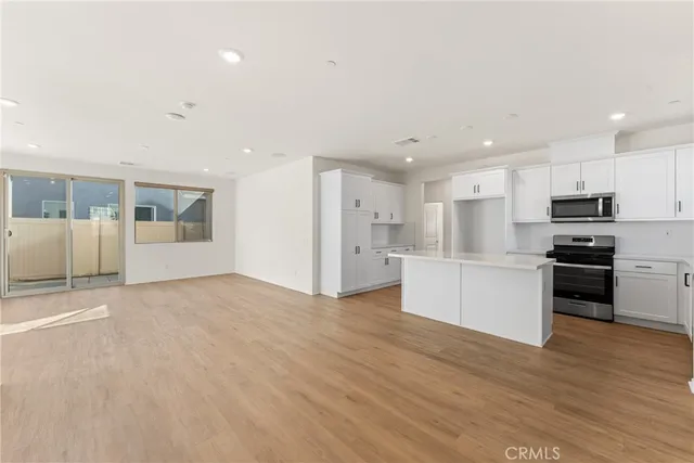 $629,990 | 1762 Parkplace Lane, Riverside, CA 92501