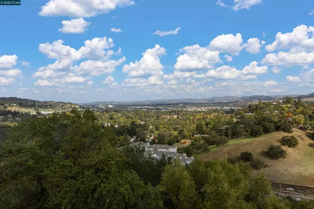 $730,000 | 2232 Golden Rain Road, Unit 1, Walnut Creek, CA 94595