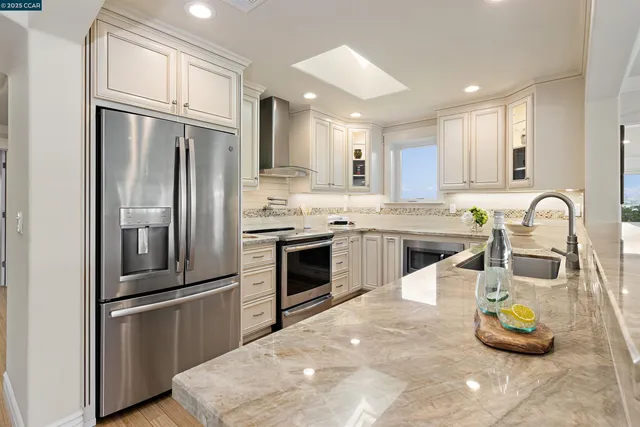 $730,000 | 2232 Golden Rain Road, Unit 1, Walnut Creek, CA 94595