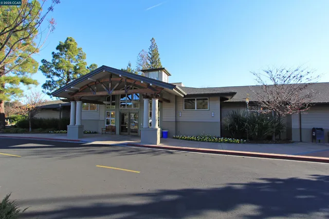 $730,000 | 2232 Golden Rain Road, Unit 1, Walnut Creek, CA 94595