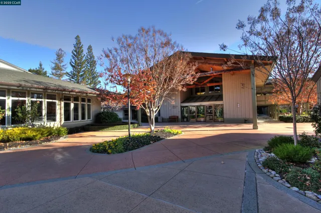 $730,000 | 2232 Golden Rain Road, Unit 1, Walnut Creek, CA 94595