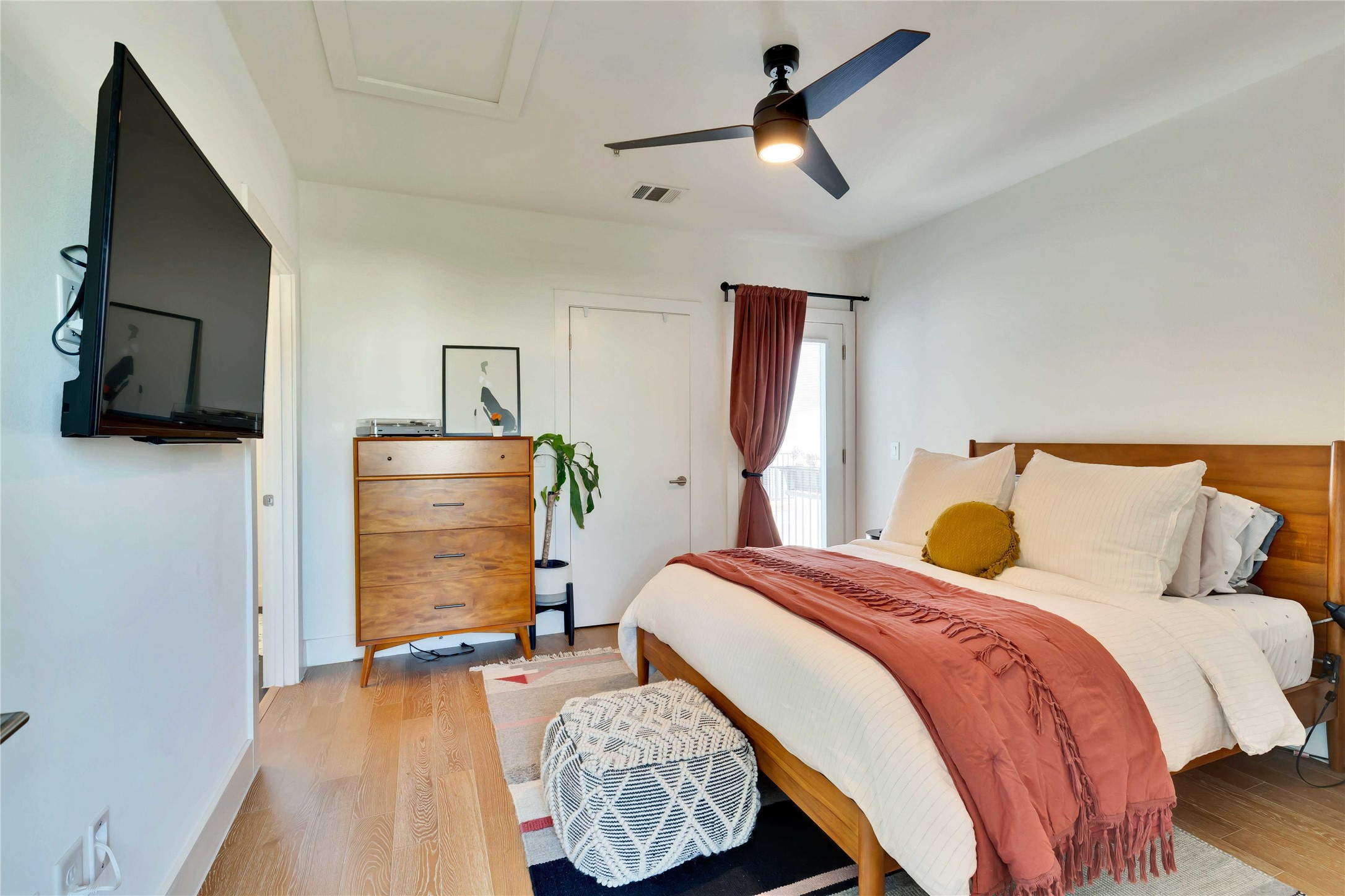 1128 Chicon Street, Unit 201 Austin, TX 78702 - Photo 16 of 30