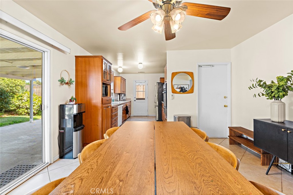 10441 Bryan Street Riverside, CA 92505 - Photo 18 of 26