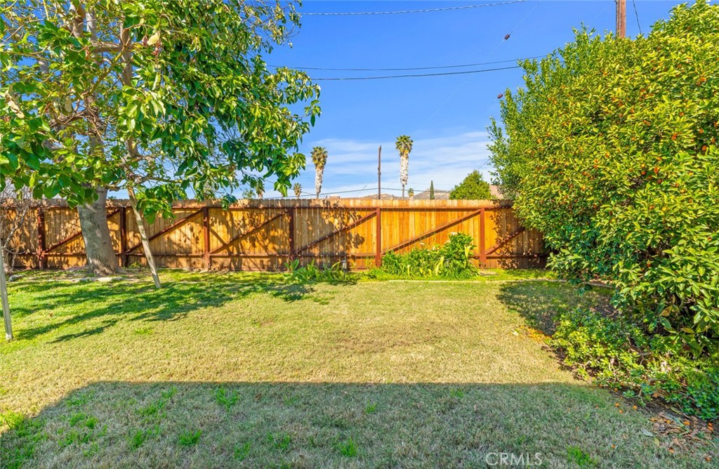 10441 Bryan Street Riverside, CA 92505 - Photo 23 of 26