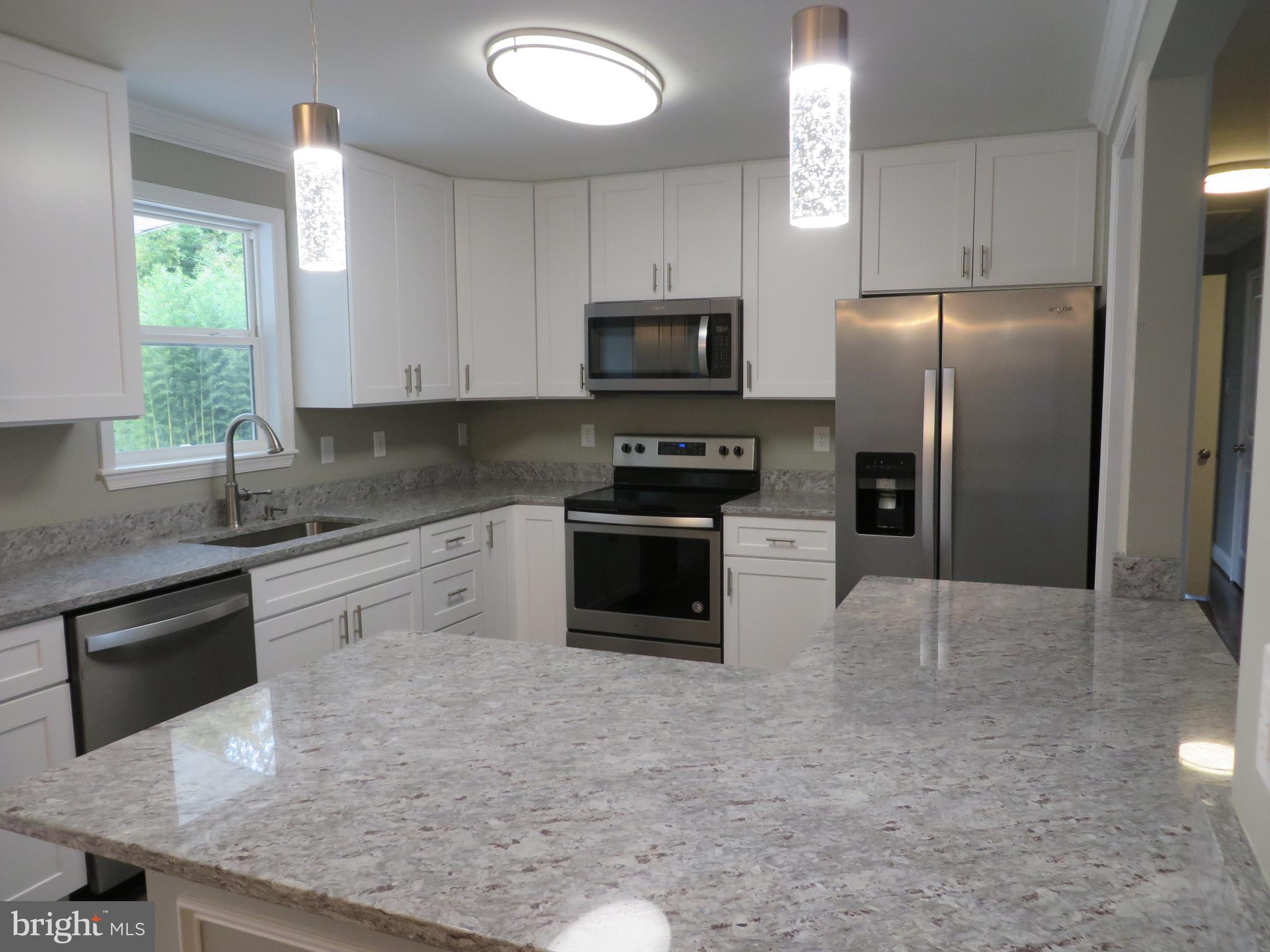 14409 Duckett Road Brandywine, MD 20613 - Photo 3 of 20 Kitchen