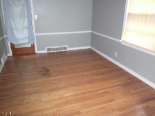 3394 Rosedale Road Cleveland, OH 44112 - Photo 6 of 9