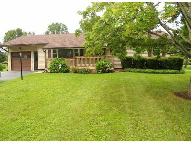422 Peck Road Parma, NY 14559 - Photo 1 of 1 Exterior Front