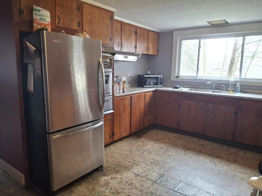 1 Salem Road Kingfield, ME 04947 - Photo 5 of 35 Kitchen